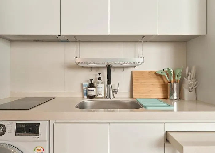 Newly Built, Quiet 2br, 10min Walk To Stn Appartement Séoul